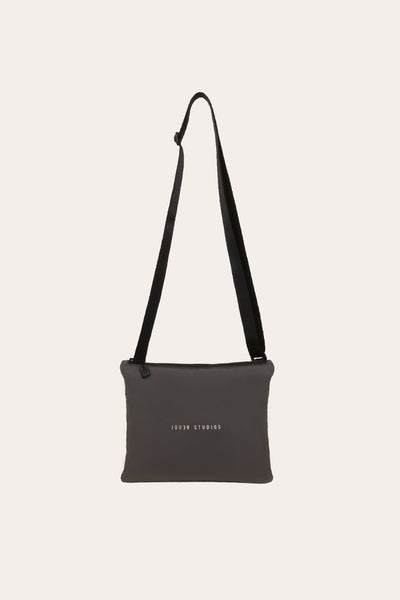 The Flat Pouch Soft Grey